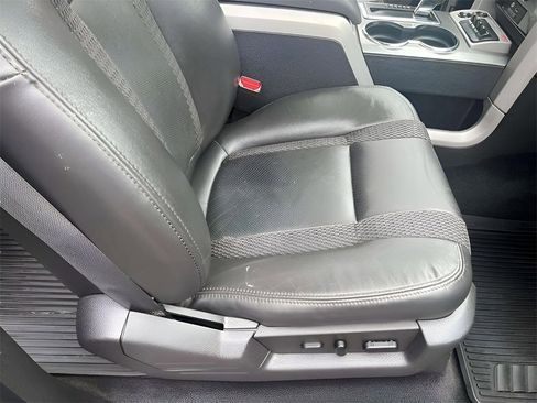 Used 2011 Ford F150 Raptor w/ Raptor Luxury Pkg image 27