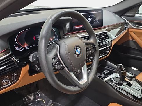 Certified 2023 BMW 530i xDrive w/ Executive Package AWD/4WD image 12