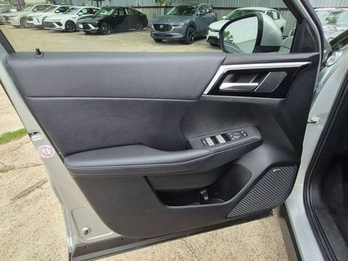 Used 2025 Mitsubishi Outlander SE AWD/4WD image 10