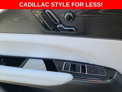 Used 2024 Cadillac Lyriq Sport image 17