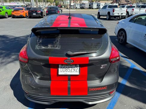 Used 2016 Ford Focus ST image 7