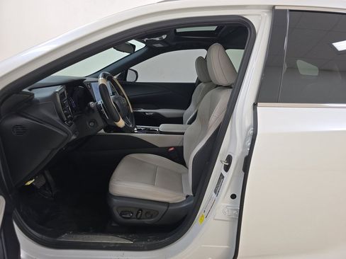 Used 2023 Lexus RX 350 Premium image 4