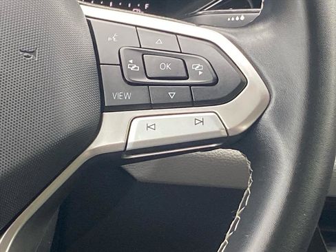 Used 2023 Volkswagen Taos S image 6