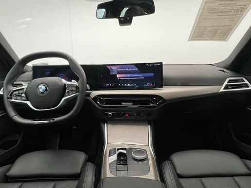 Certified 2025 BMW 330i xDrive 330i xDrive image 10