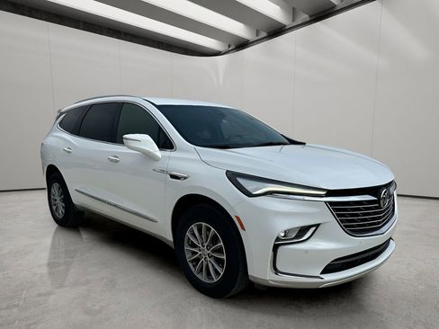 Used 2024 Buick Enclave Essence w/ LPO, Floor Liner Package image 7