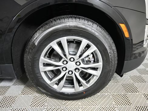 Used 2024 Cadillac XT5 Premium Luxury AWD/4WD image 13