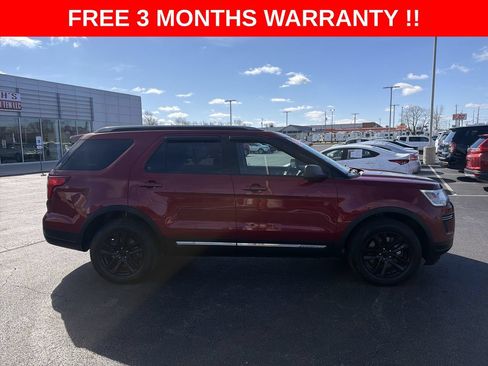 Used 2018 Ford Explorer XLT AWD/4WD image 31