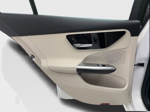 Used 2024 Mercedes-Benz C 300 4MATIC Sedan image 25