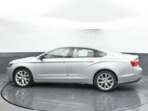 Used 2016 Chevrolet Impala LTZ image 7