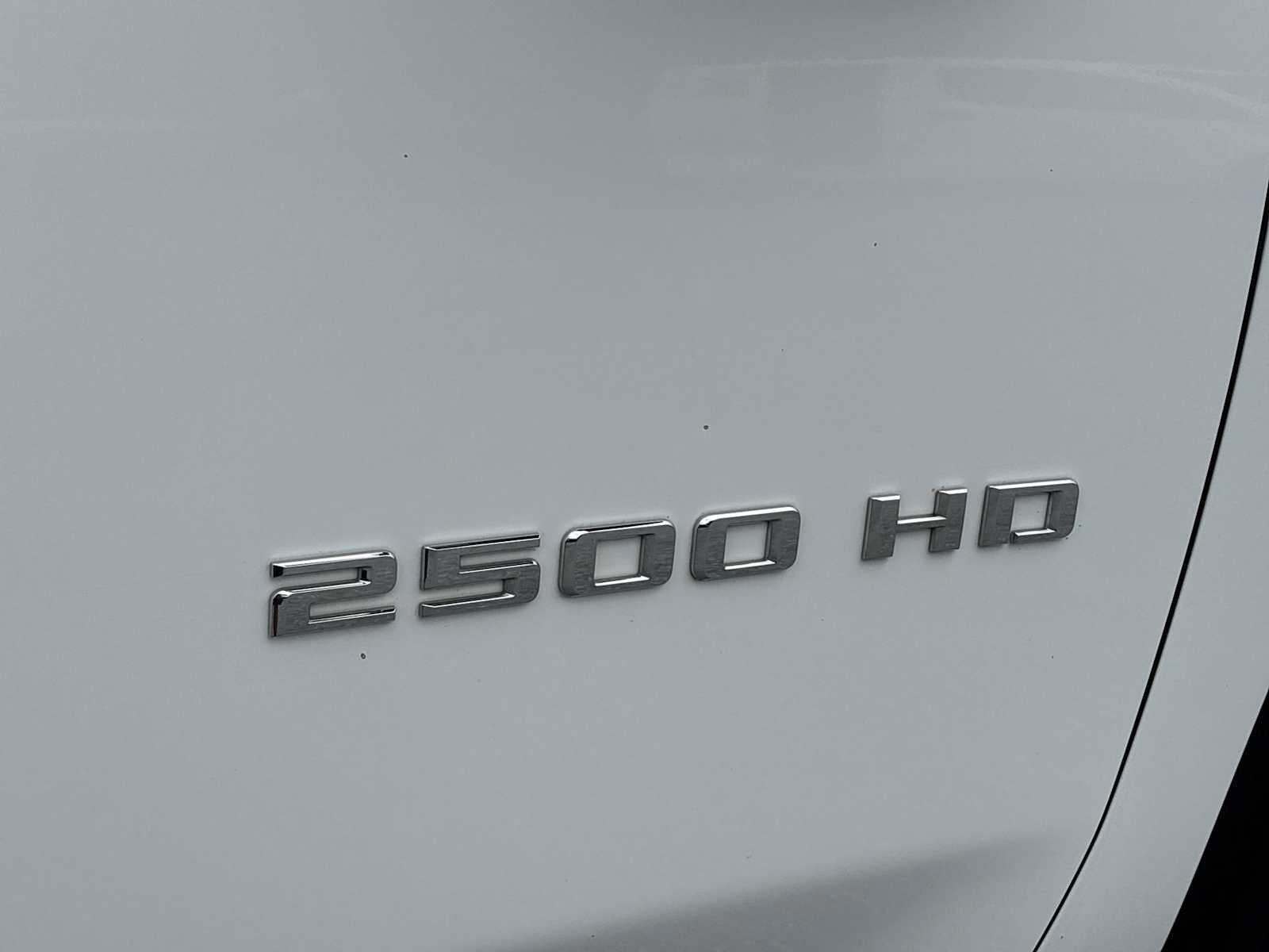 Used 2020 Chevrolet Silverado 2500 LTZ AWD/4WD image 29