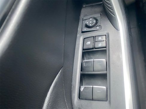 Used 2024 Toyota RAV4 XLE image 17