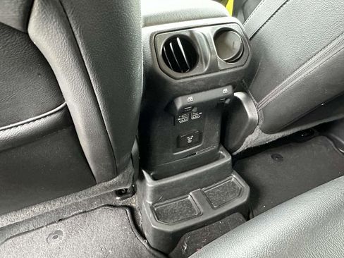 Used 2023 Jeep Wrangler Unlimited Sahara w/ Cold Weather Group image 15