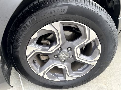 Used 2018 Honda CR-V EX image 6