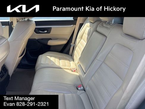 Used 2017 Honda CR-V LX image 13
