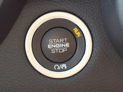 Used 2020 RAM 1500 Big Horn image 18