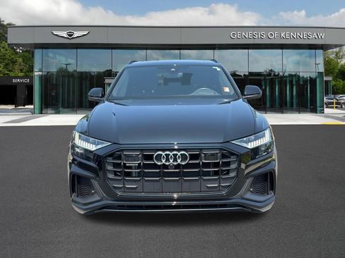 Used 2023 Audi Q8 Prestige AWD/4WD image 2