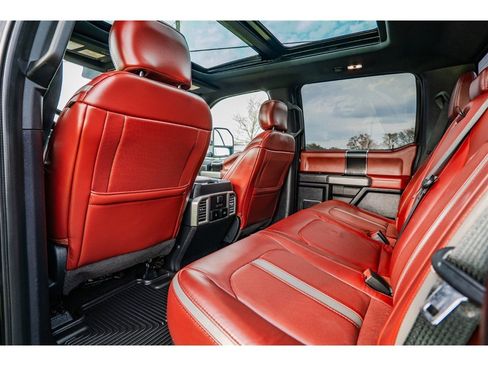 Used 2018 Ford F250 Platinum w/ Platinum Ultimate Package image 15