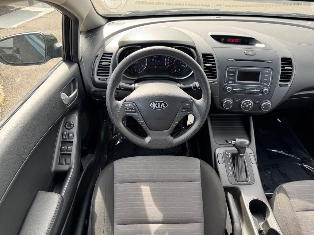 Used 2014 Kia Forte LX FWD image 10
