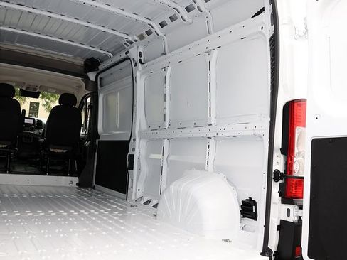 Used 2026 RAM ProMaster 2500 FWD image 24