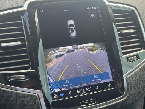 Used 2023 Volvo XC90 T8 Plus w/ Protection Package Premier image 22