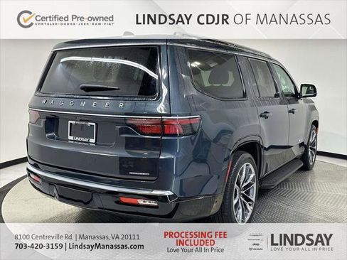 Certified 2024 Jeep Wagoneer Series II w/ Convenience Group I AWD/4WD image 9