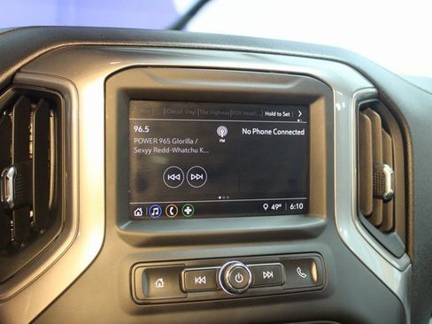 Used 2023 Chevrolet Silverado 1500 Custom image 17