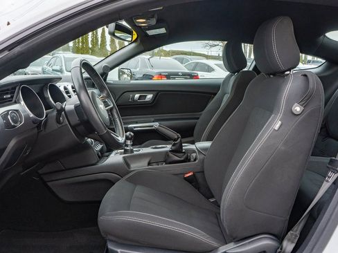 Used 2020 Ford Mustang GT w/ Equipment Group 301A image 9