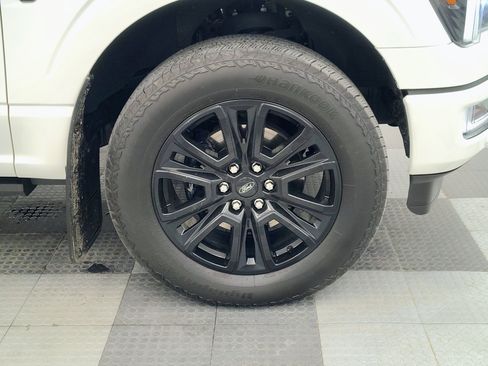 Used 2025 Ford F150 Platinum w/ Equipment Group 702A High AWD/4WD image 17