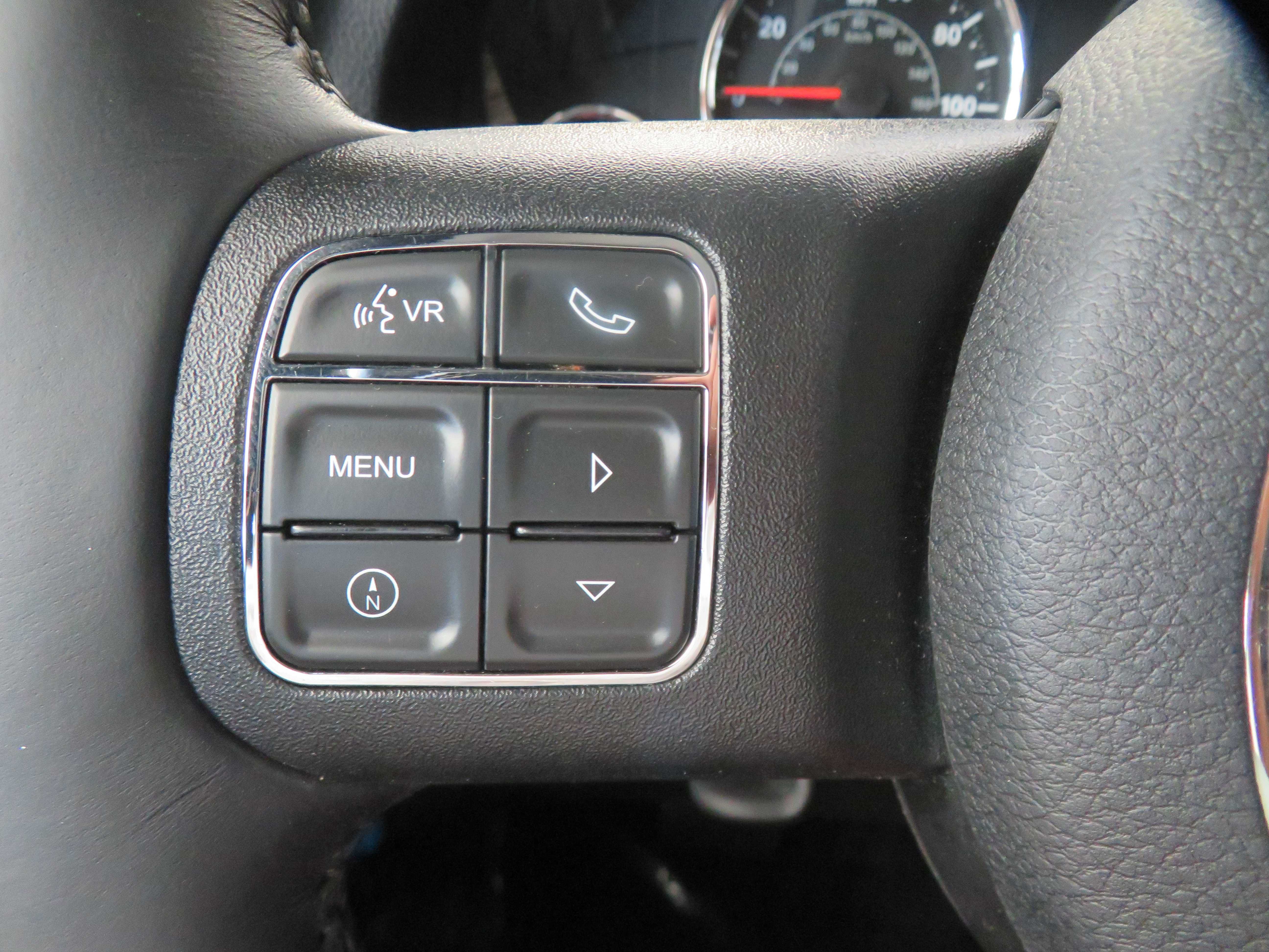 Used 2017 Jeep Wrangler Unlimited Sahara w/ Dual Top Group AWD/4WD image 32