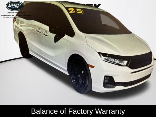 Used 2025 Honda Odyssey Sport-L image 12