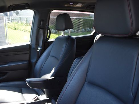 Used 2025 Honda Odyssey Sport-L image 8