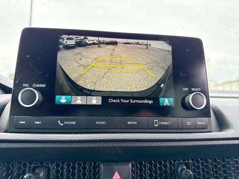 Used 2025 Honda CR-V Sport image 17
