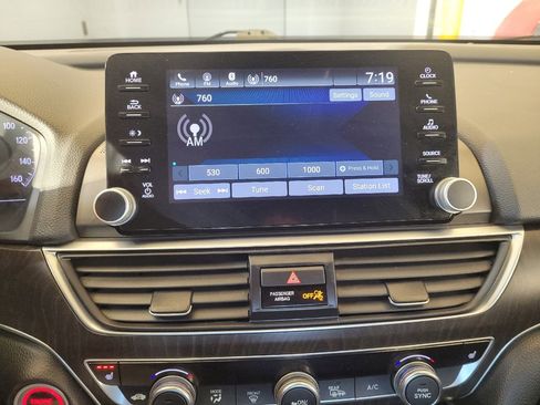 Used 2020 Honda Accord EX-L image 25