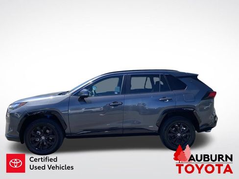 Certified 2023 Toyota RAV4 SE AWD/4WD image 5