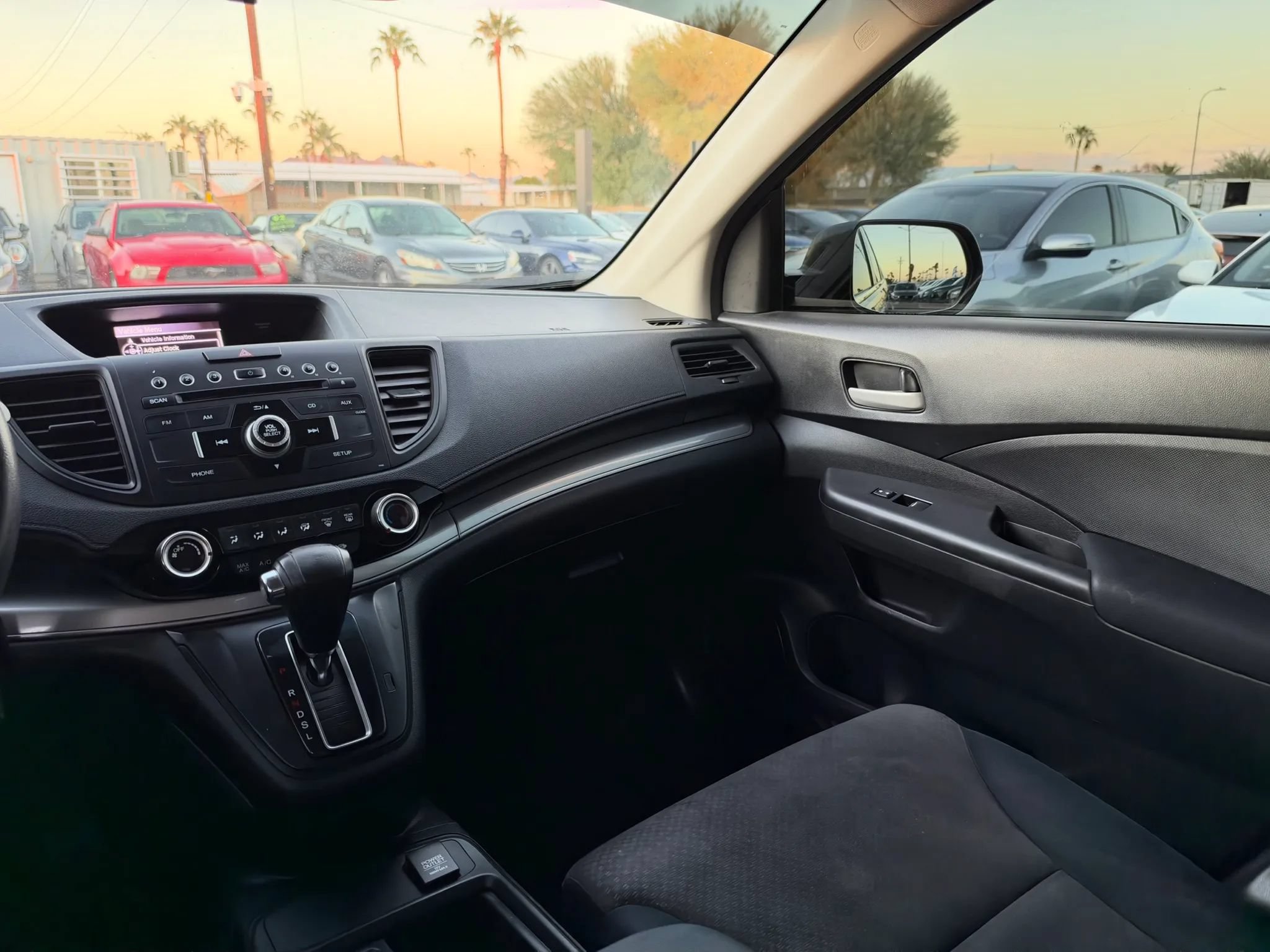 Used 2015 Honda CR-V LX image 25
