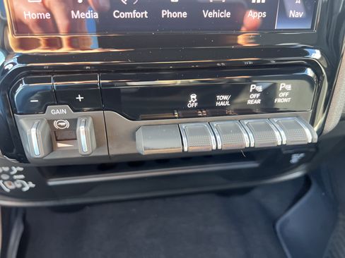 Used 2025 RAM 2500 Tradesman image 22