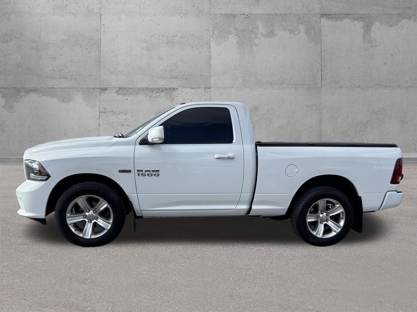 Used 2015 RAM 1500 Sport w/ Remote Start & Security Group AWD/4WD image 4