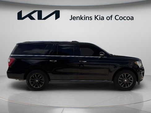 Used 2021 Ford Expedition Max Limited AWD/4WD image 2