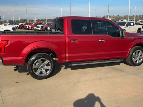 Used 2018 Ford F150 Lariat image 9