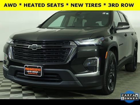 Used 2023 Chevrolet Traverse LT w/ Midnight/Sport Edition image 1