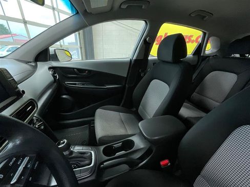 Used 2021 Hyundai Kona SE AWD/4WD image 12