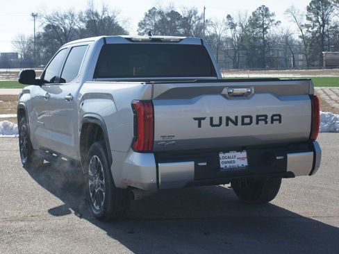 Used 2025 Toyota Tundra Limited image 15