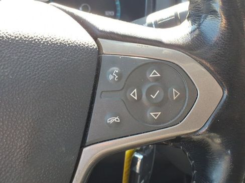 Used 2019 Chevrolet Colorado Z71 AWD/4WD image 18
