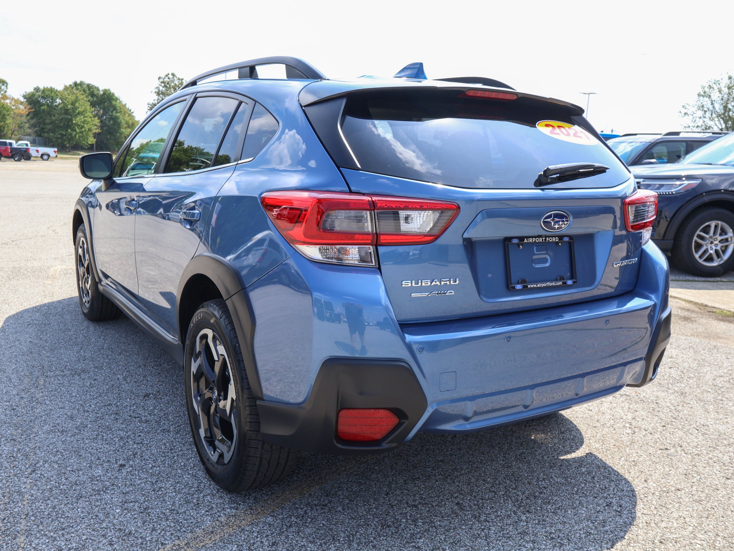 Used 2021 Subaru Crosstrek 2.5i Limited w/ Moonroof Package 2 AWD/4WD image 3