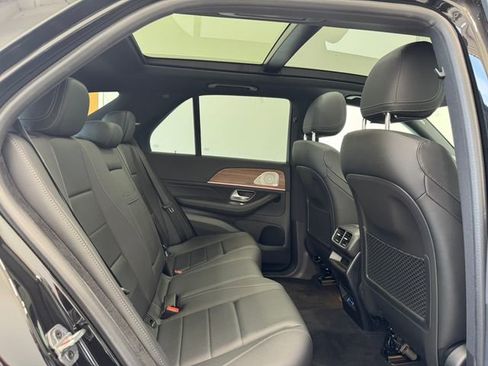Used 2025 Mercedes-Benz GLE 350 4MATIC image 20