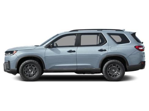New 2026 Honda Pilot TrailSport image 3