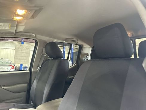 Used 2016 Nissan Frontier SV w/ SV Value Truck Package AWD/4WD image 20