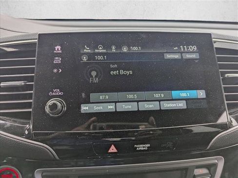 Used 2022 Honda Pilot Elite image 17