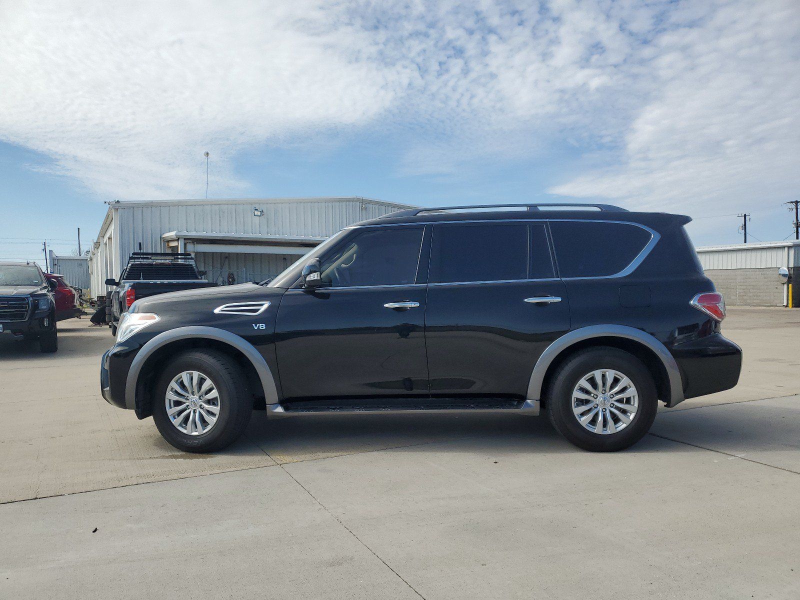 Used 2018 Nissan Armada SV w/ Driver Package RWD image 8