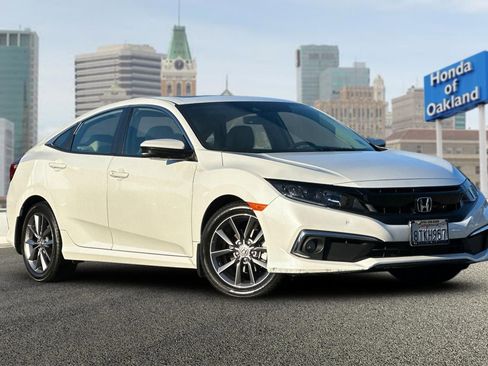 Used 2020 Honda Civic EX-L image 2